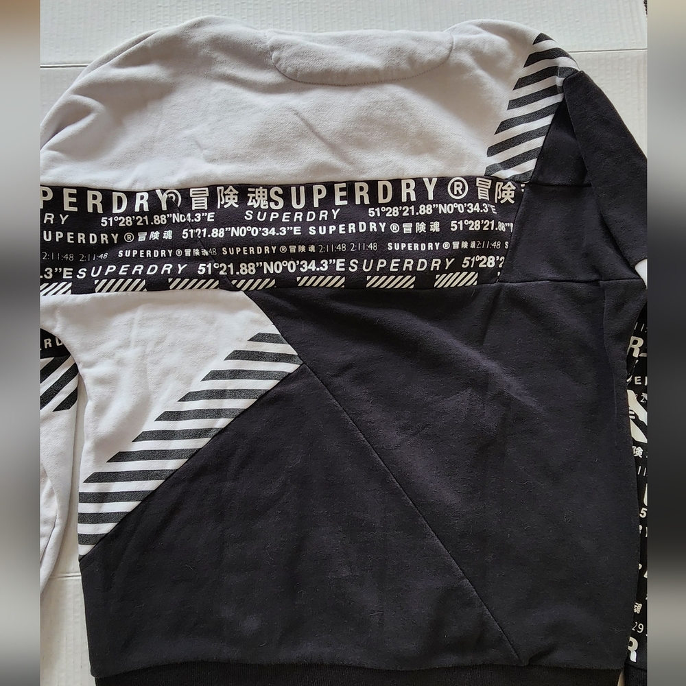 Superdry Monochrome Graphic Men's Hoodie Size S - Picture 2 of 6